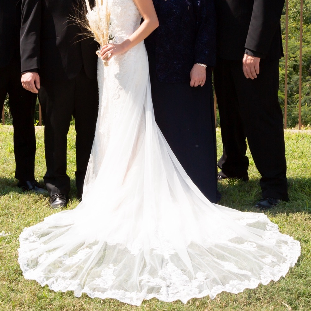 TRAIN ONLY Enchanting - Mon Cheri Detachable Train for Wedding Dress MAKE OFFER